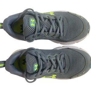 Under Armour Kids Sneakers in Charcoal and Neon Green